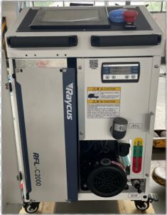1000W Handheld Laser Welding Machine For Metal Single Swing Head Portable Laser Welder